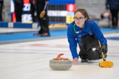 eyof-curling-claut-46