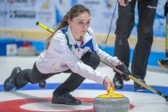 eyof-curling-claut-5